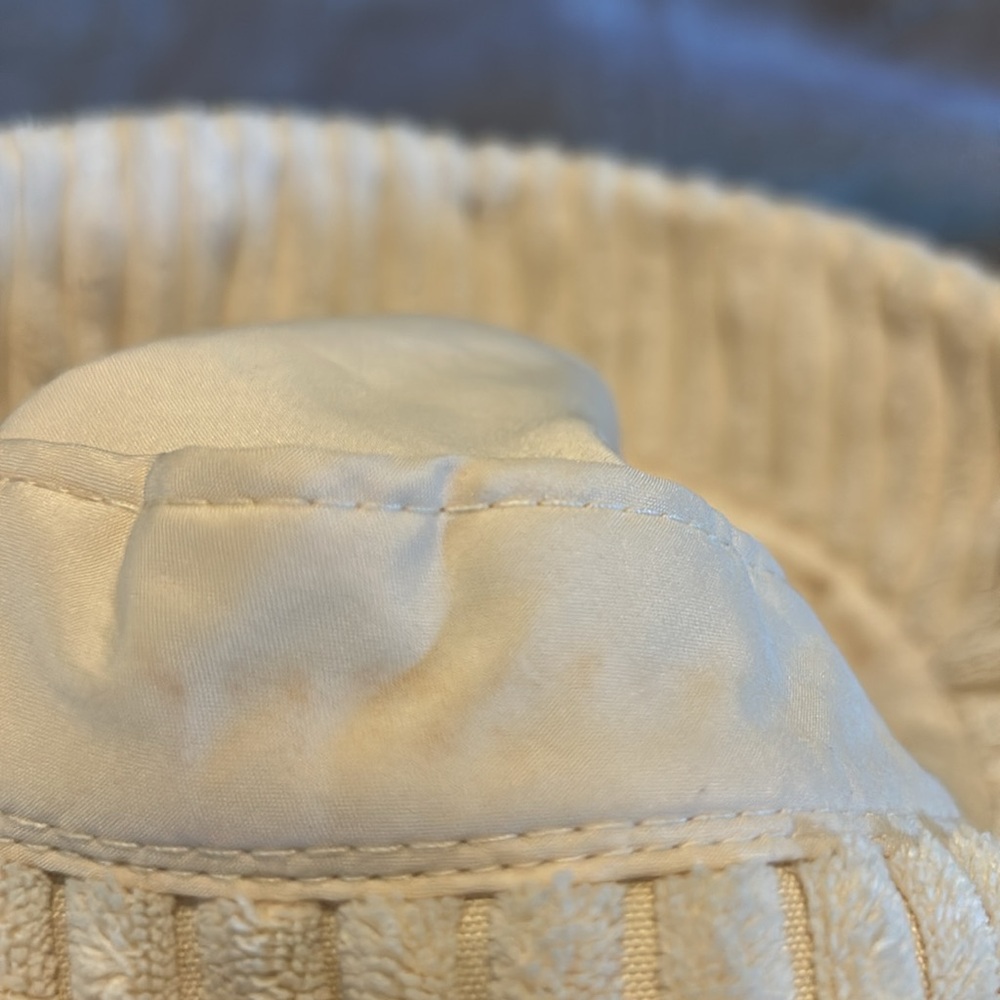 H&M bucket hat | Light Beige - Picture 4 of 4
